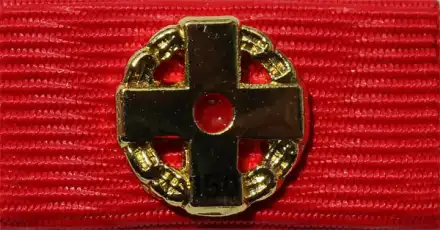 Blutspender-Ehrennadel 150 Gold mit Goldkranz