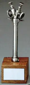 Standrohr auf Holzsockel