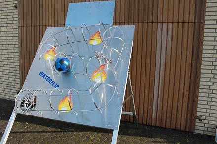 Waterflip - Die Feuerwehrübungswand