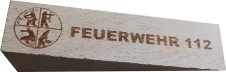 Holzkeil Feuerwehr 